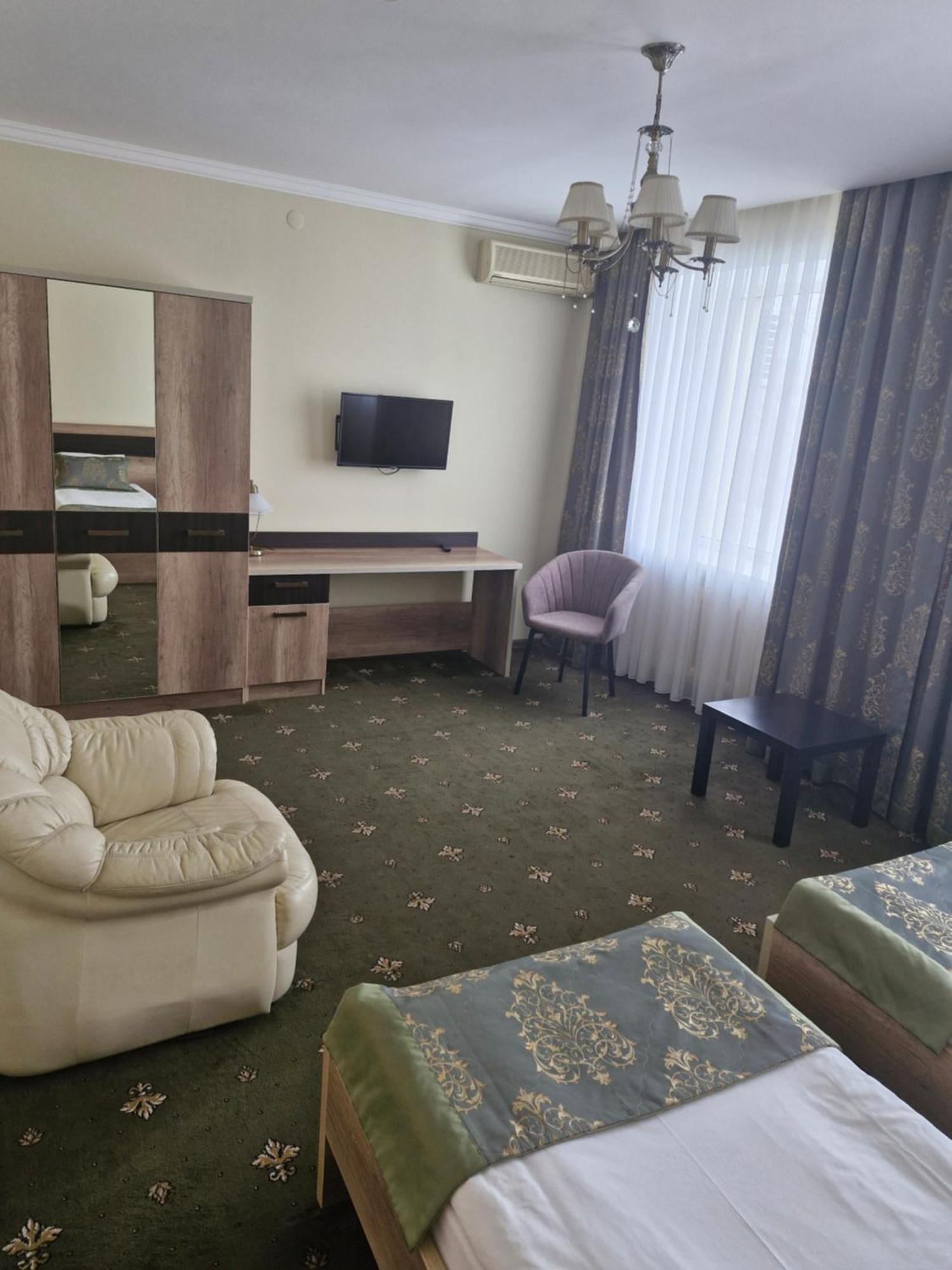 Hotel Nurtau Pawłodar Zewnętrze zdjęcie